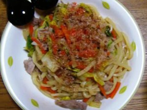 冷蔵庫掃除にピッタリ焼きうどん